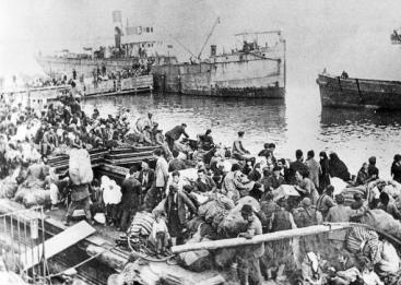 Πρόσφυγες Ιουλίου 1922 - Είσοδος